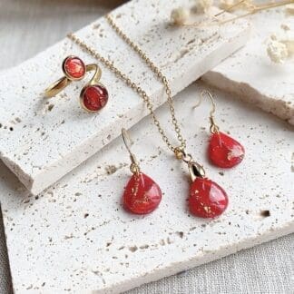 Scarlett Necklace
